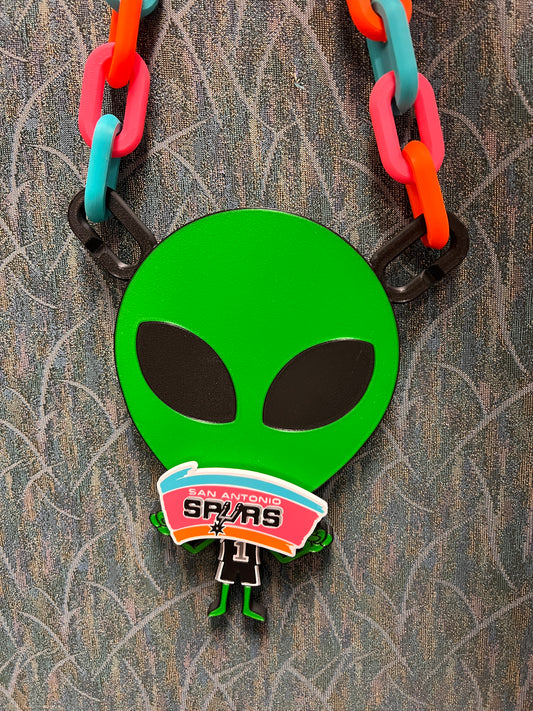 Fiesta Spurs Hype Chain Spinner "Wemby Alien"